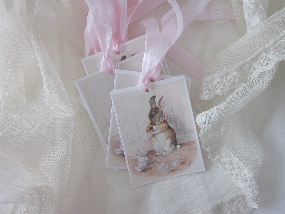 CHARMING Tea Drinking Bunny Gift Tags Glitter 8