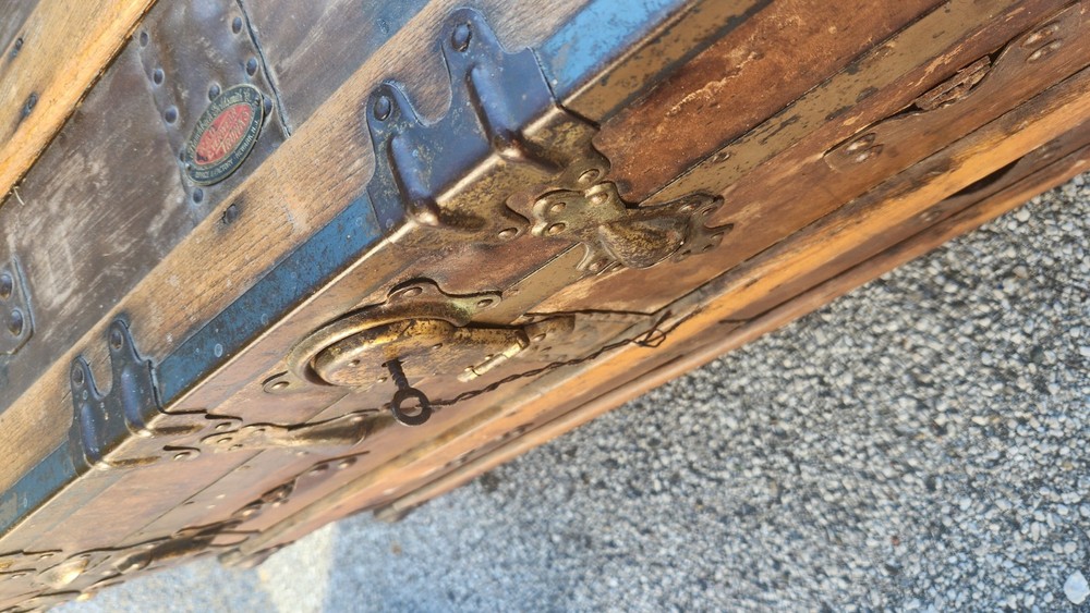 antique trunks chests 1800s