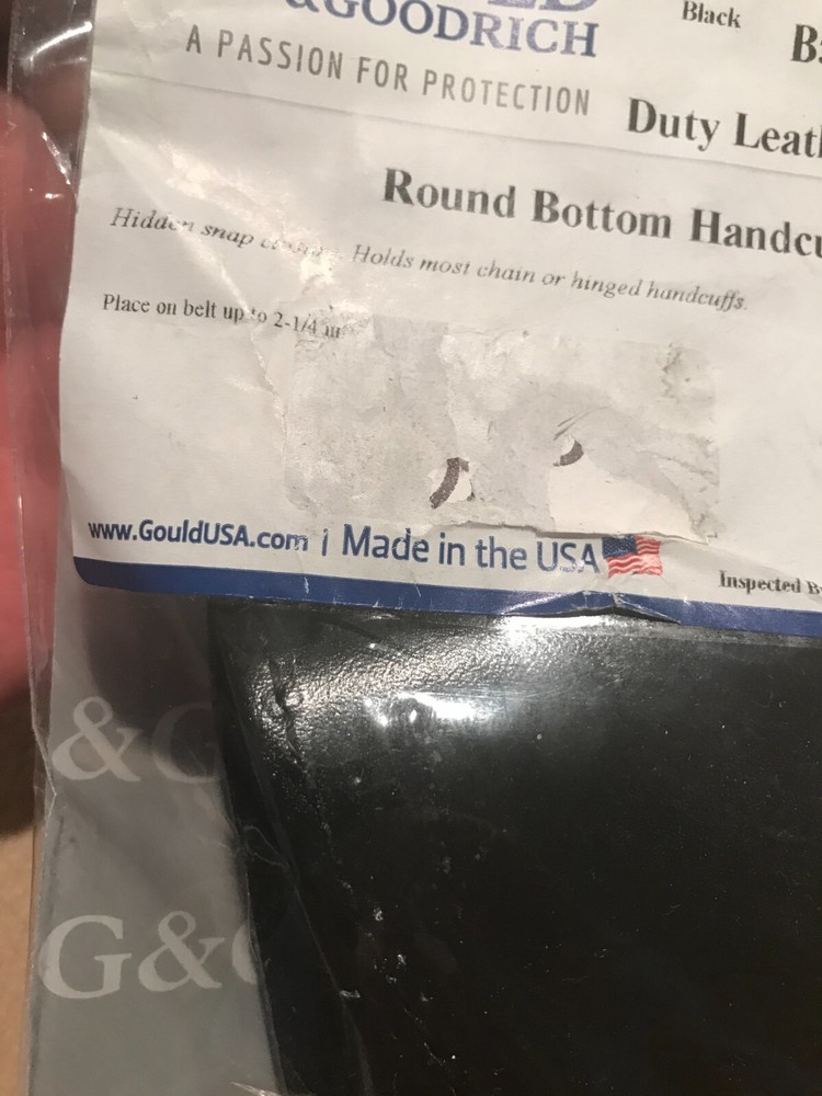 Gould & Goodrich Handcuff Pouch Most Chain Hinged Cuffs