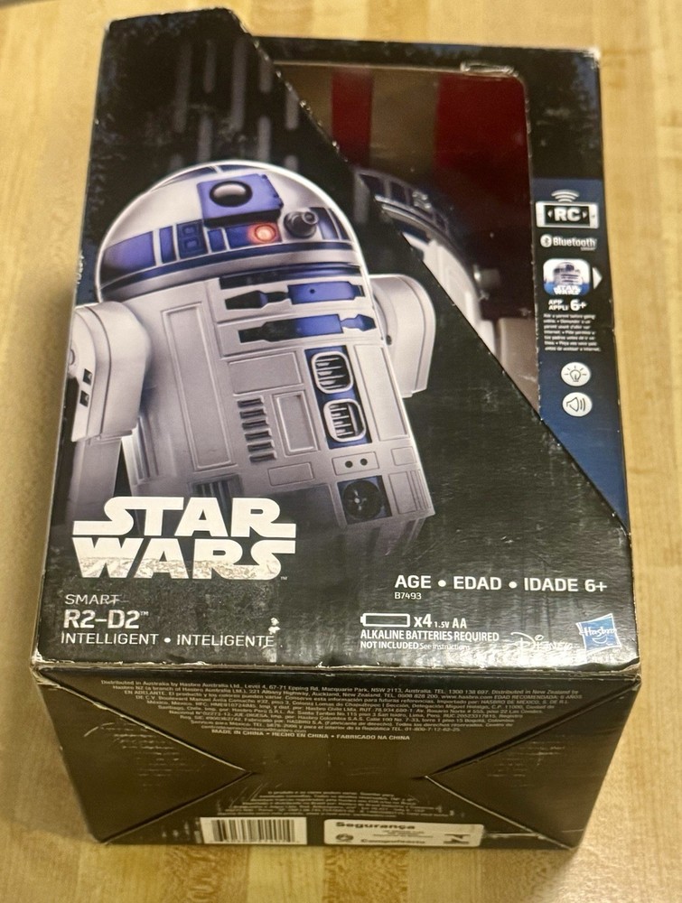 Hasbro Star Wars Smart R2-D2 Remote-Controlled Robot Bluetooth App 6+ White Blue