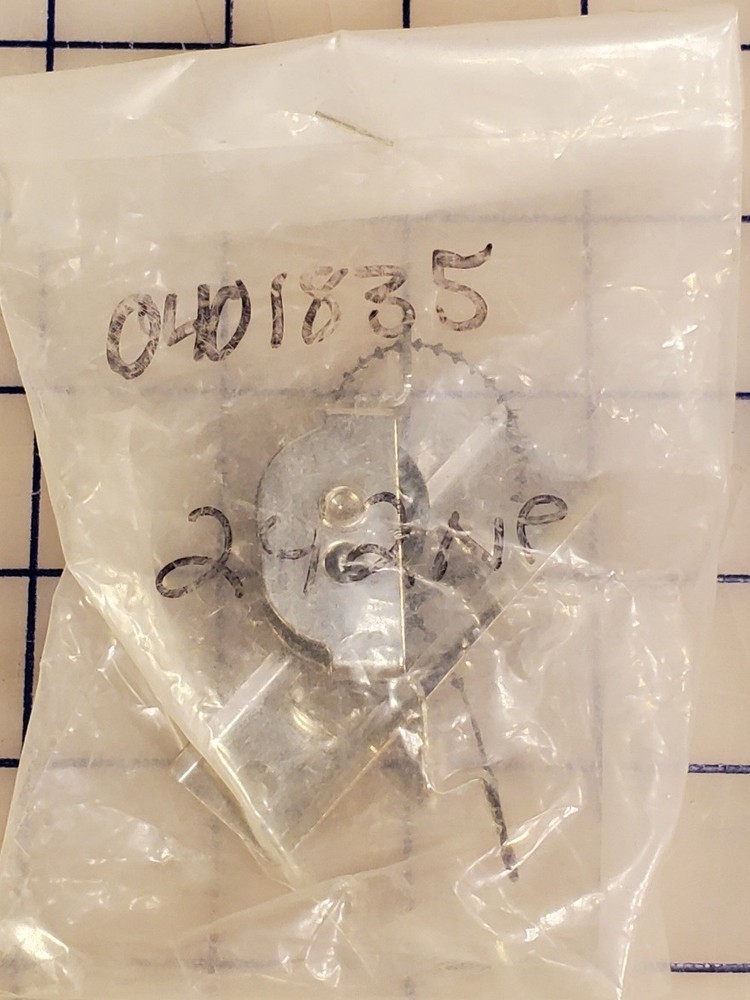 Harken 1.00 Wire Thru Deck Block #302