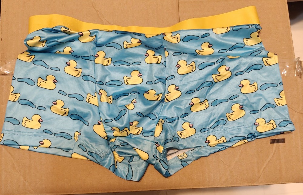 GT5- 5 Boxer Briefs Funny Design Ducks, Lips, Camo, Checker Patterns Size Medium