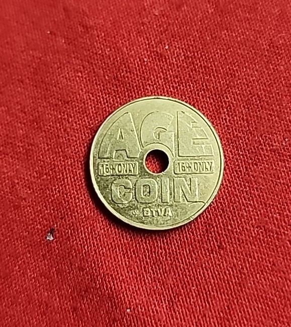 WORLD COIN & Token Free Shipping