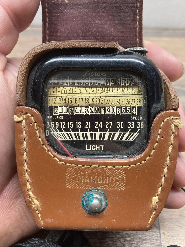 🔥 VINTAGE WESTON CADET LIGHT METER MODEL 852 W/ CASE UNTESTED 🔥