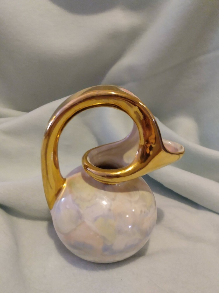 Decorative art pottery