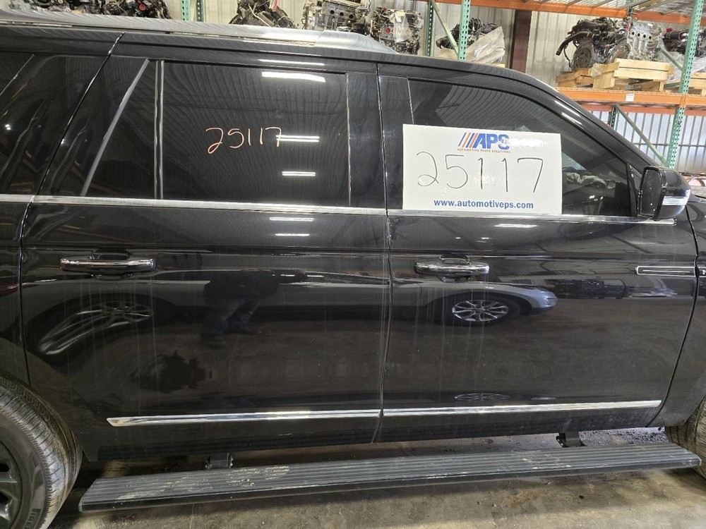 Camera/Projector Head-up Display Fits 20-21 NAVIGATOR 1548105
