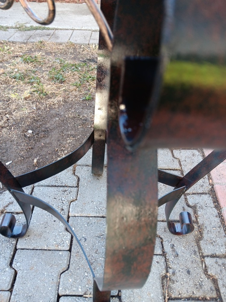 cast iron outdoor table base vintage