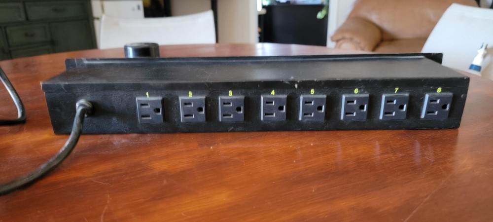 Chauvet PC-08 Power Panel 8 Switches