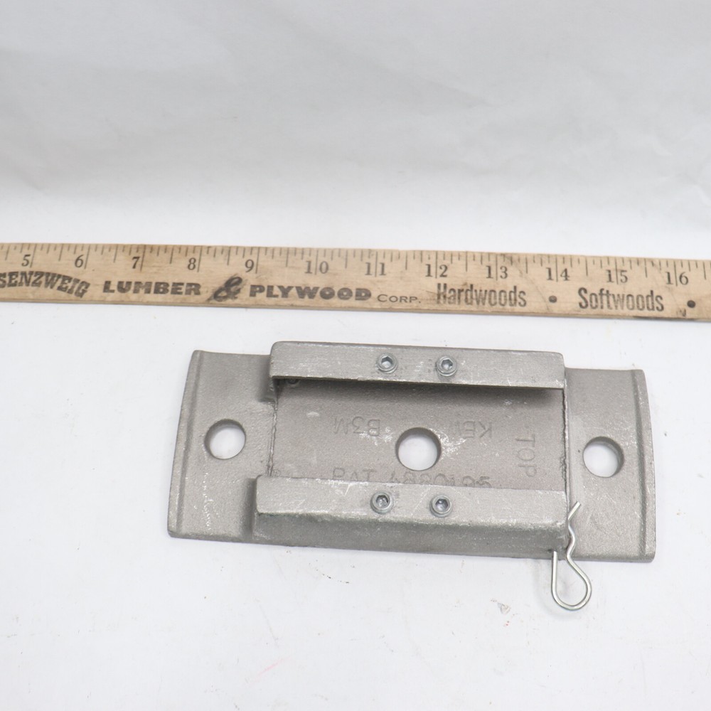 Street Pole Banner Hardware