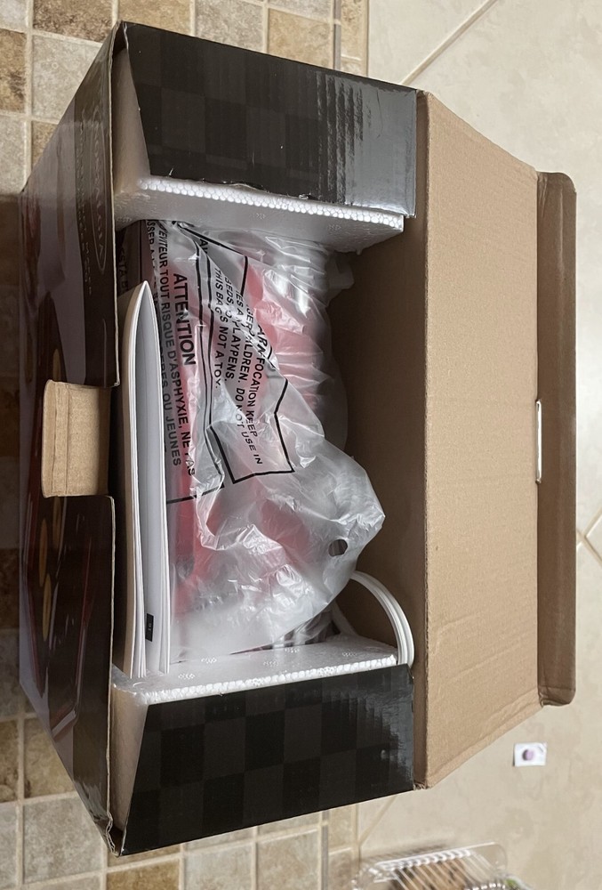 NOSTALGIA '50s-STYLE MINI DONUT MAKER