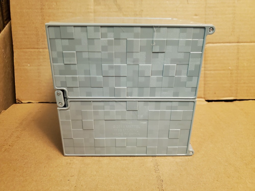 Minecraft Mini Figure Collector Case Stone Cube Playset Storage & Display Box.