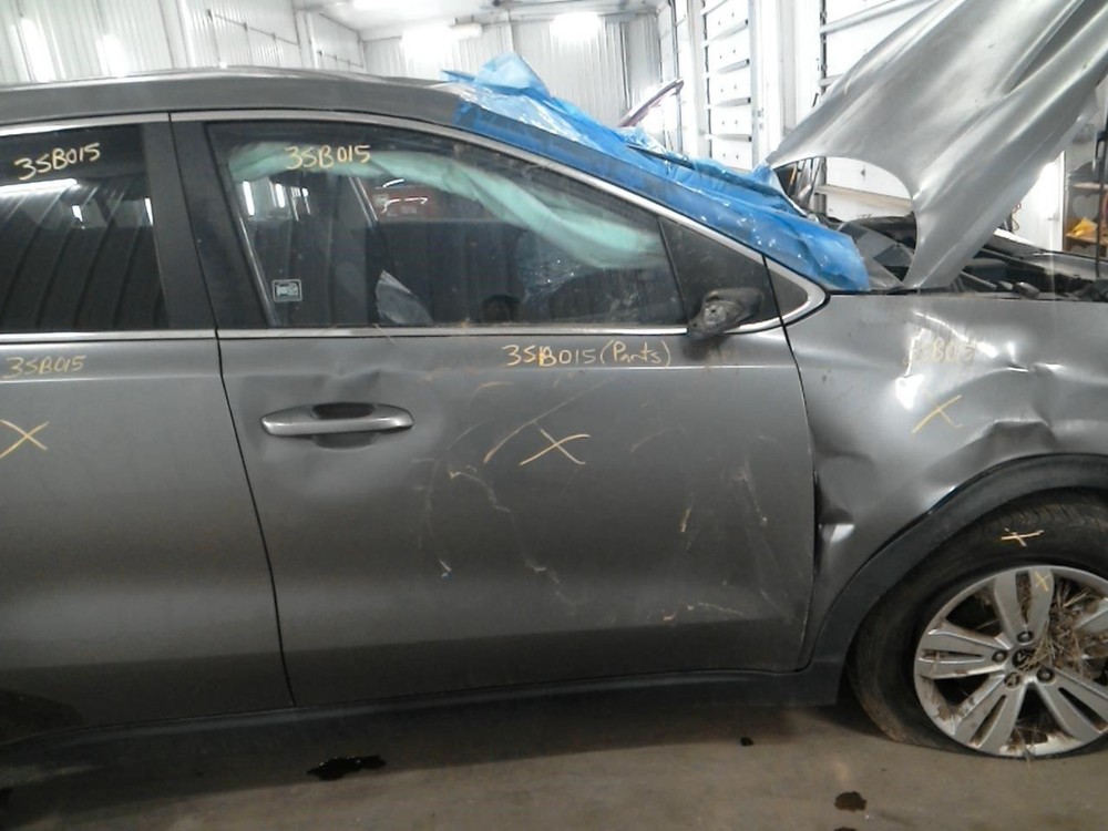SPORTAGE 2017 Fuse Box Cabin 104961950