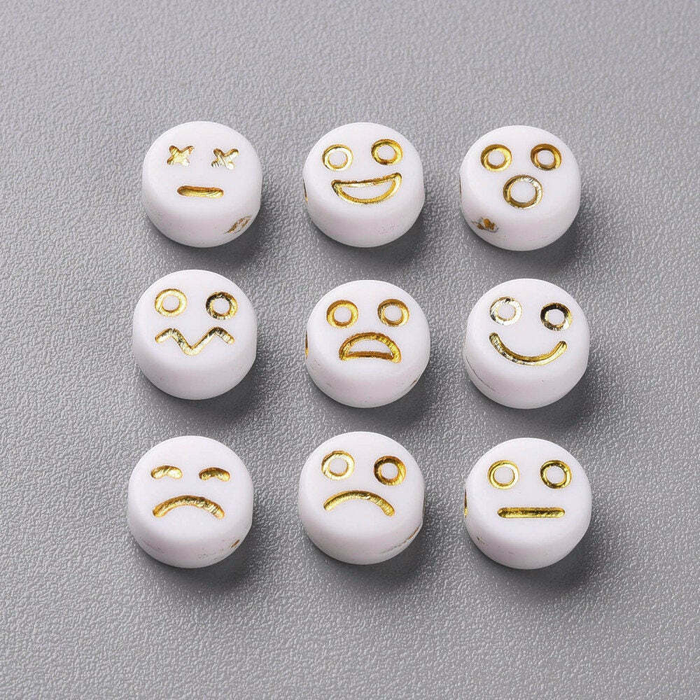 7MM White Round Acrylic with Gold Mixed Faces Beads