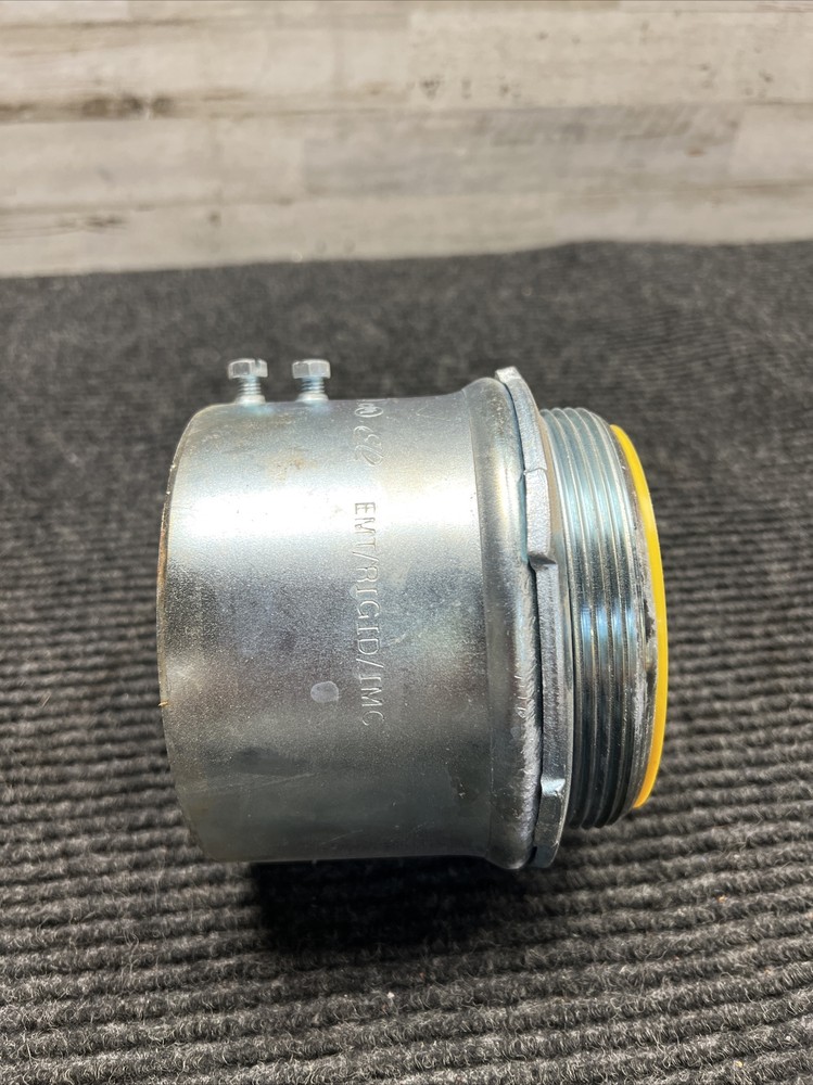 NOS Hubbell 4” Connector 2166