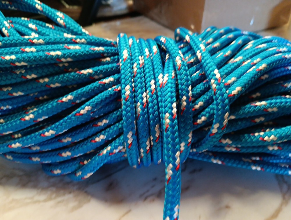 1/4 " x 100 ft. Double Braid-Yacht Braid Polyester rope. Made in USA.