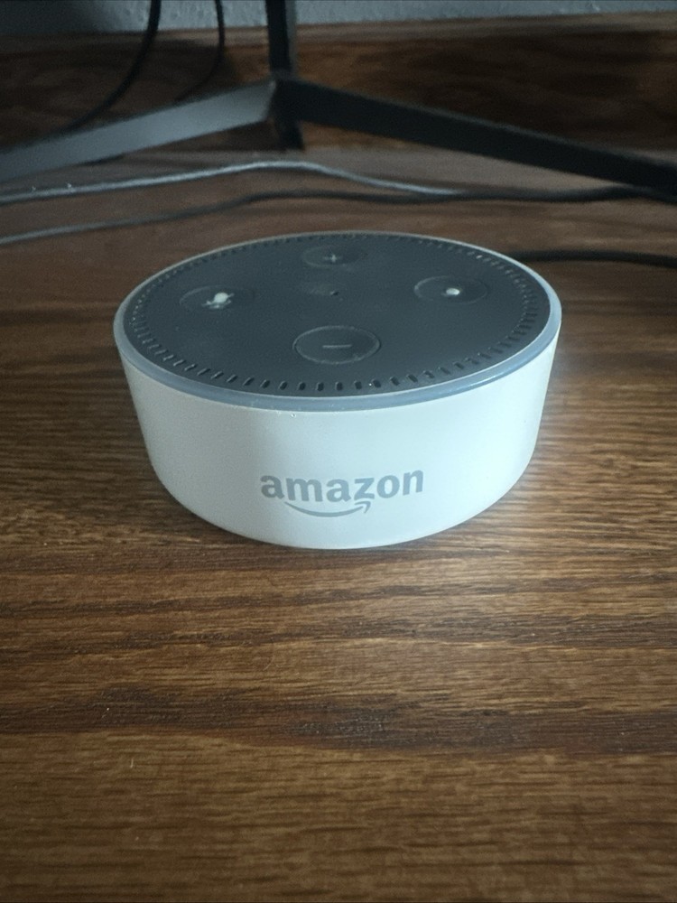 Amazon Echo Dot 2 Generation (White) Smart Speaker with Power Cord Works Great