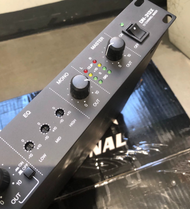 1pcs DENON DN-312X 12-channel mixing console