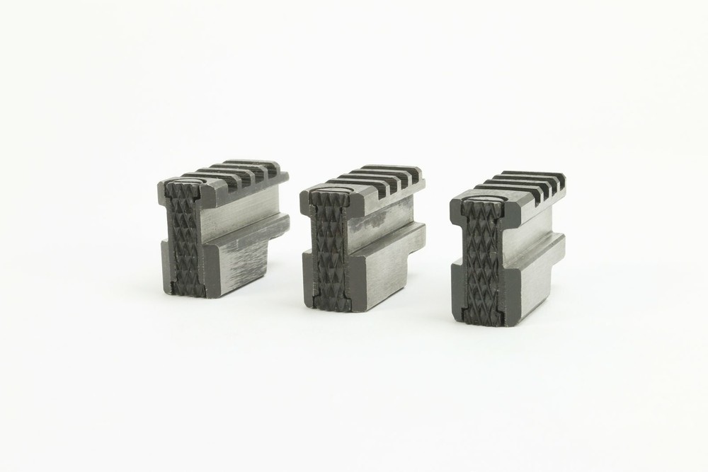 Steel Dragon Tools® 1215 Chuck Jaws & Inserts for Pipe Threading Machine