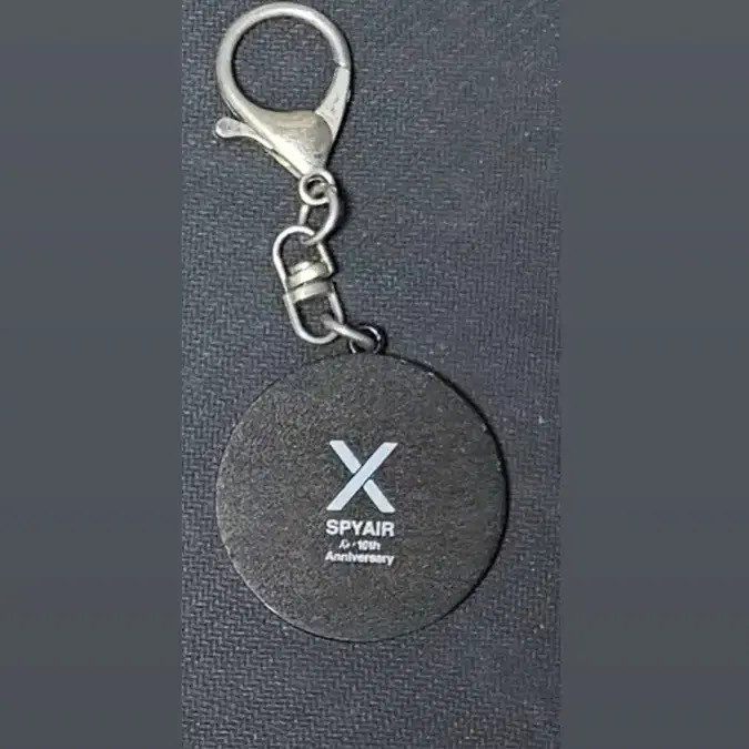 SPYAIR Keep on Rocking Keyring Official