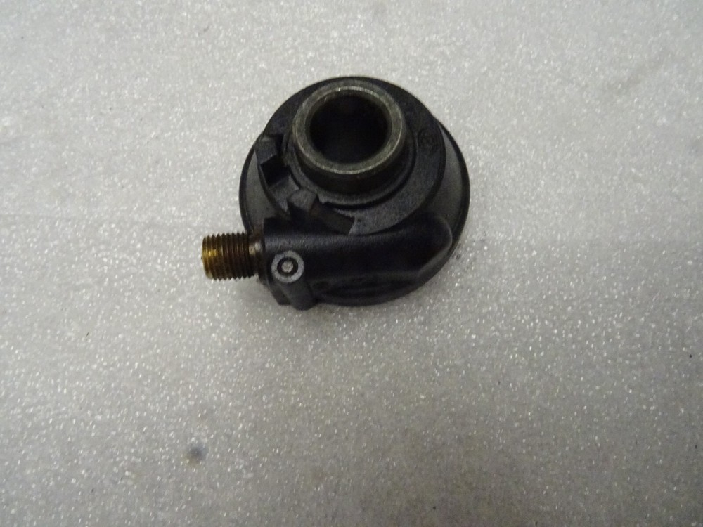 E. Piaggio Liberty 50 2T speedometer drive speedometer worm drive speedometer