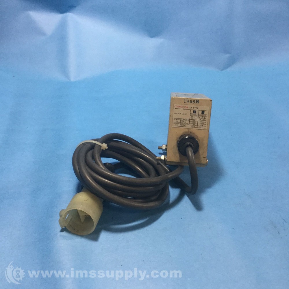Omron E4B-RS70E4 Ultrasonic Sensor USIP