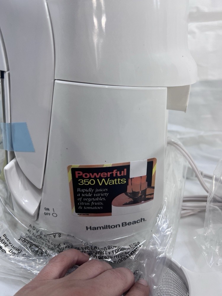 Pre-owned Hamilton Beach Juice Extractor Model 67811 Type CJ09