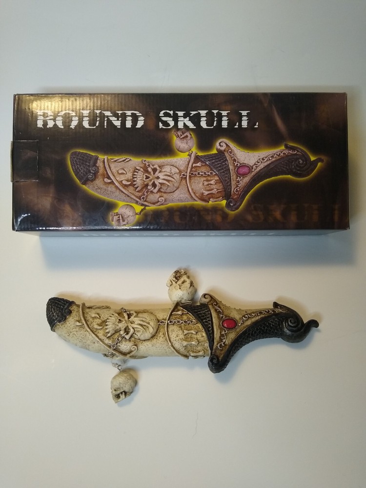 Decorative Skull Dagger