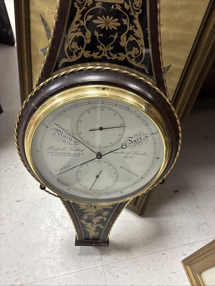 Reproduction Russell barometer