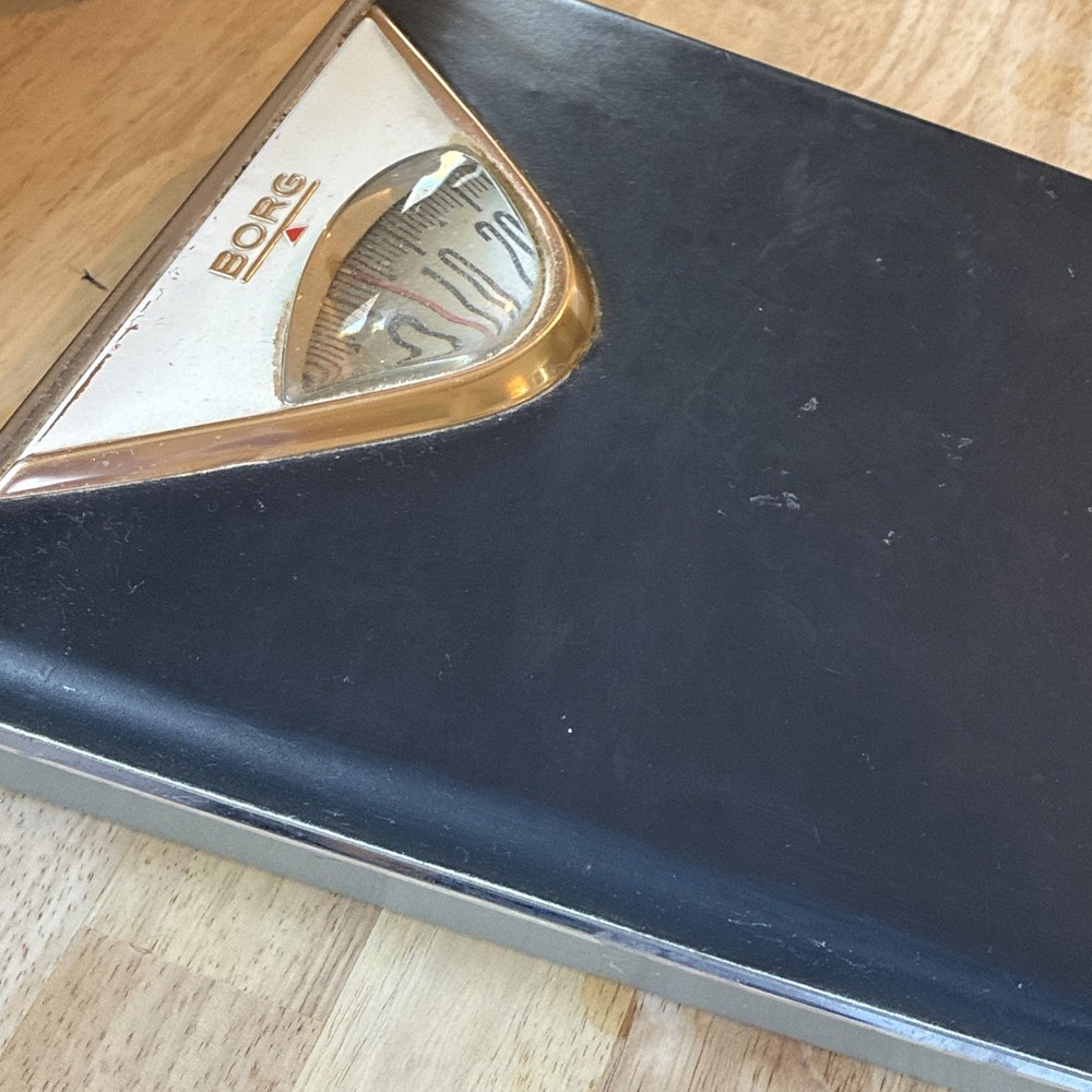 VINTAGE BORG BATHROOM SCALE BLACK ACCURATE READING