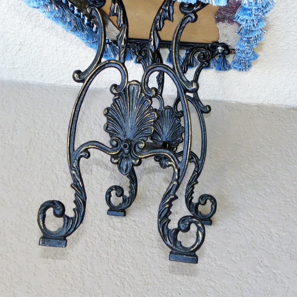 VICTORIAN STYLE CAST IRON PIANO VANITY BENCH STOOL