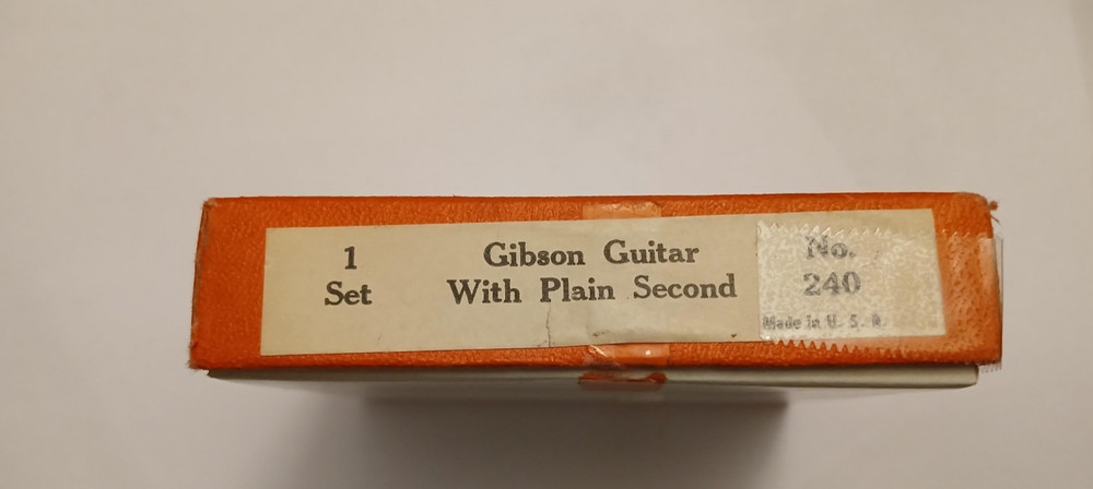 Vintage Gibson Guitar String Box w/ Strings Case Candy Display Collect