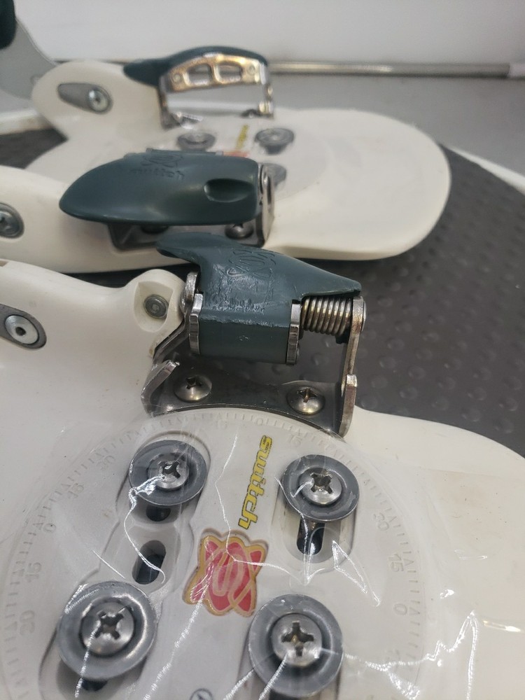 Switch Step In HB Snowboard Bindings