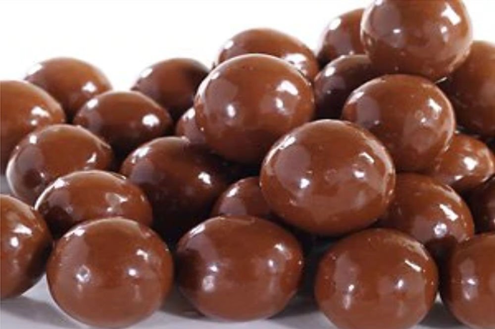 Chocolate Covered Macadamia by Its Delish (Dark Chocolate, 2 lbs)