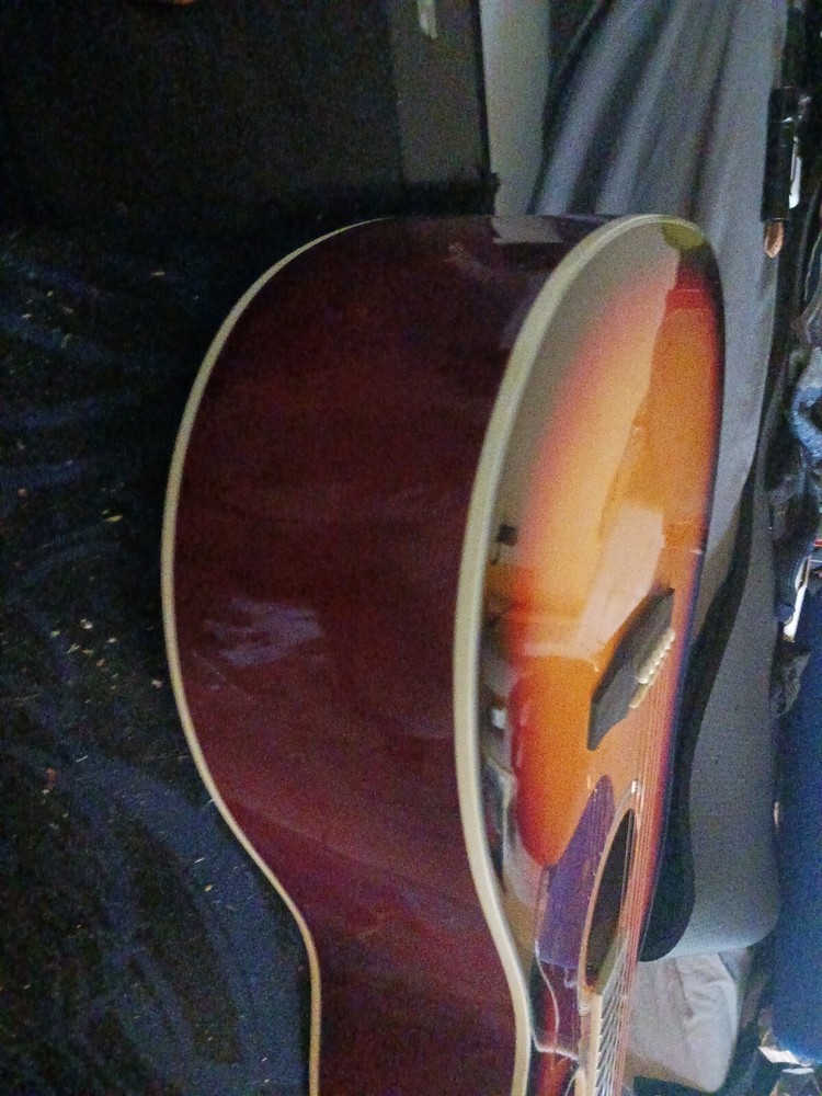Acoustic Guitar