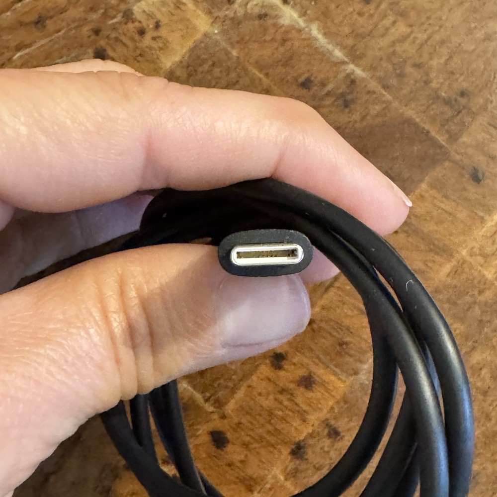 Cable & Adapter Lot – HDMI, VGA, USB-C, Micro-USB, Printer Cable, Batteries