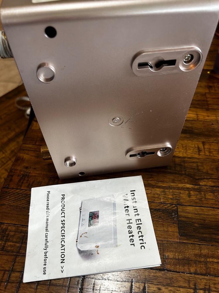 Tankless Mini Electric Water Heater Wall 3000 W Model NO: LF-001A