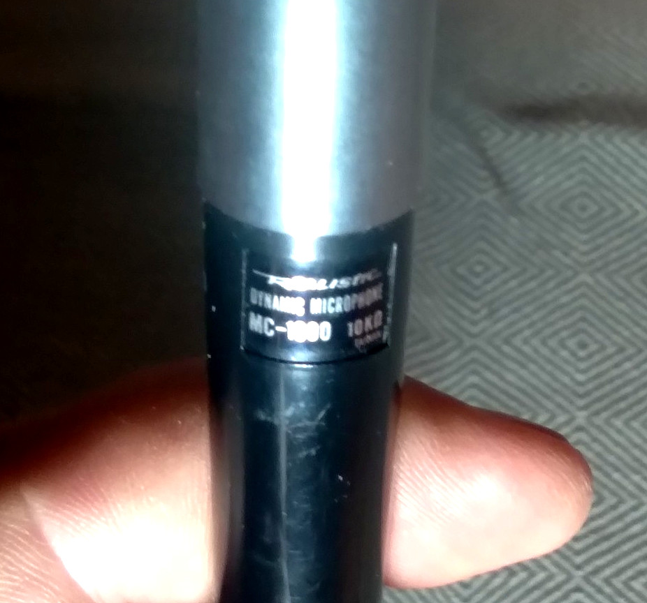 VINTAGE MODIFIED REALISTIC MC-1000 SLIM DYNAMIC MICROPHONE
