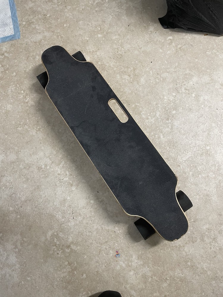 Electric longboard