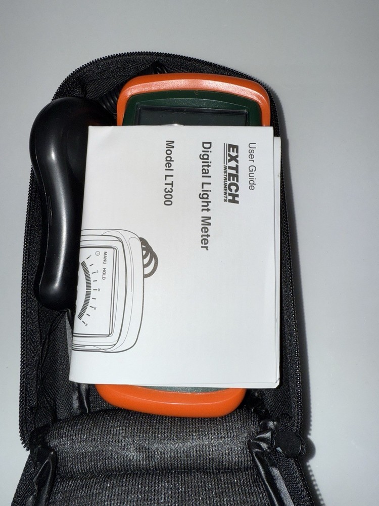 New! Extech Instruments LT300 Light Meter