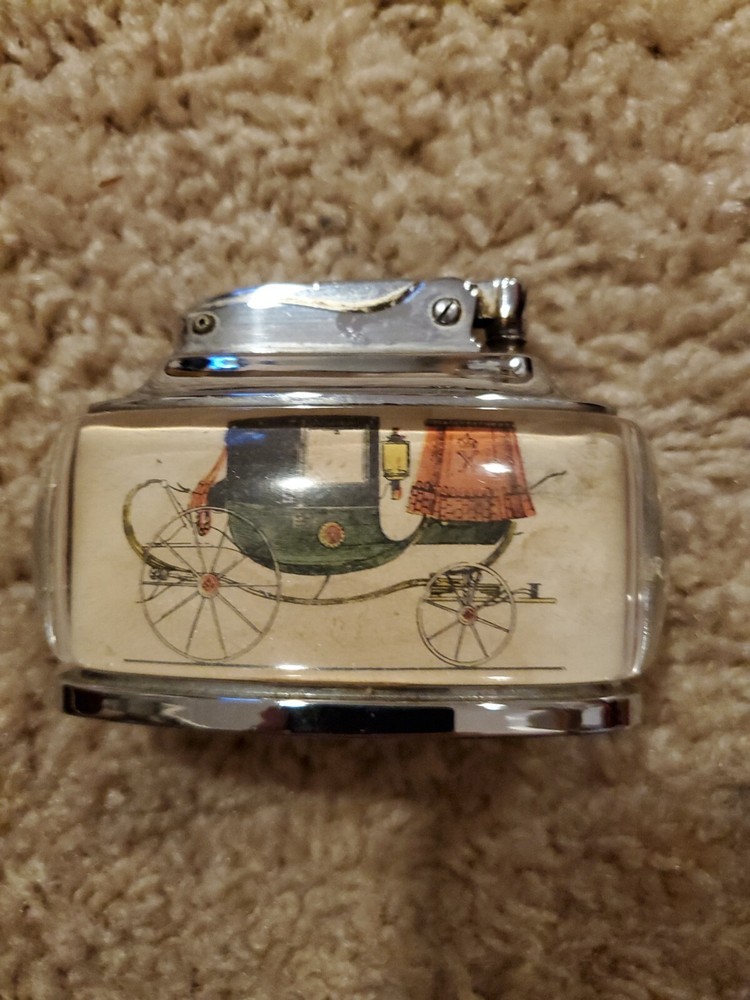 🕯🕯Vintage Ronson Trophy Table Lighter Stagecoach