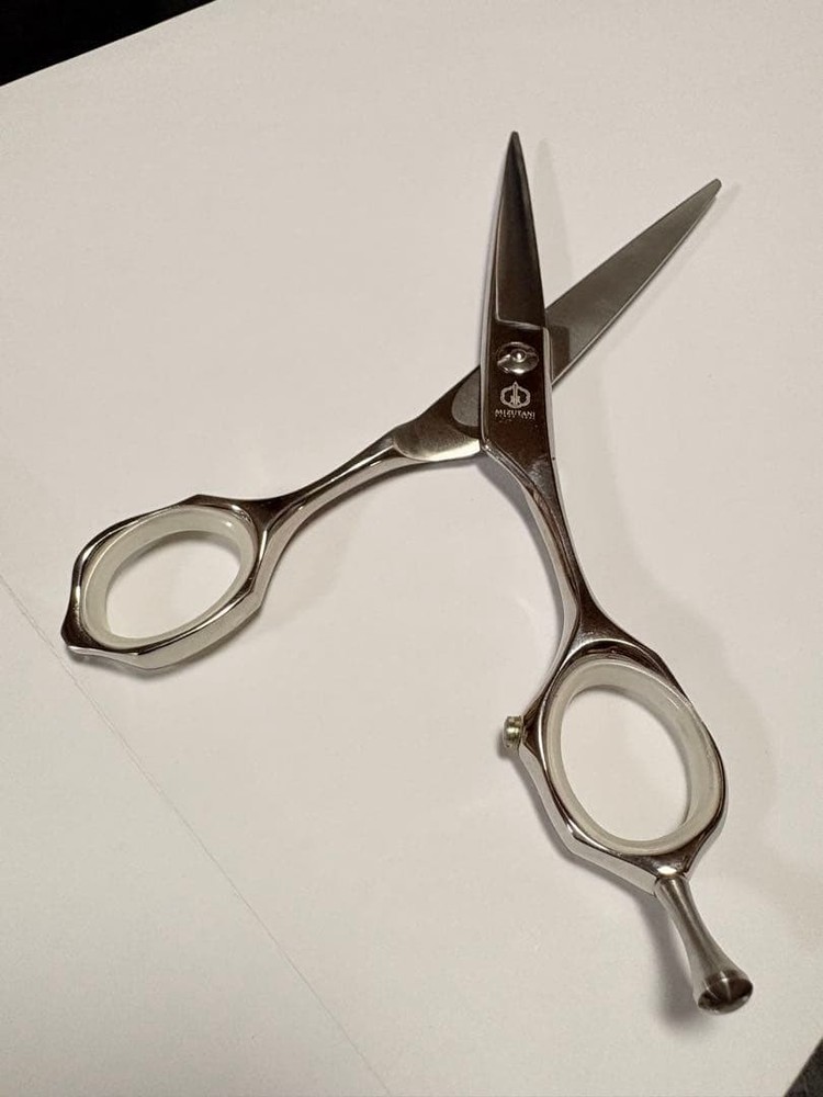 Mizutani Scissors No scratches or damage
