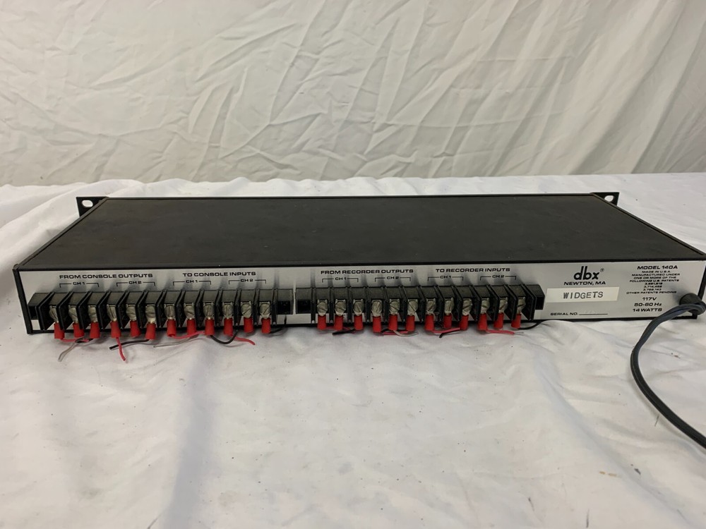 DBX MODEL 140A NOISE REDUCTION SYSTEM Encoder/decode Two-Channel Type II