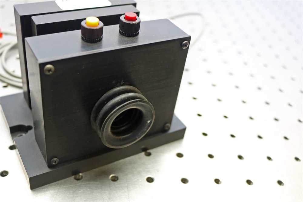 Lee Laser Electric Shutter & Profilier Module On Adj. Mount W/ Filter - - E2791