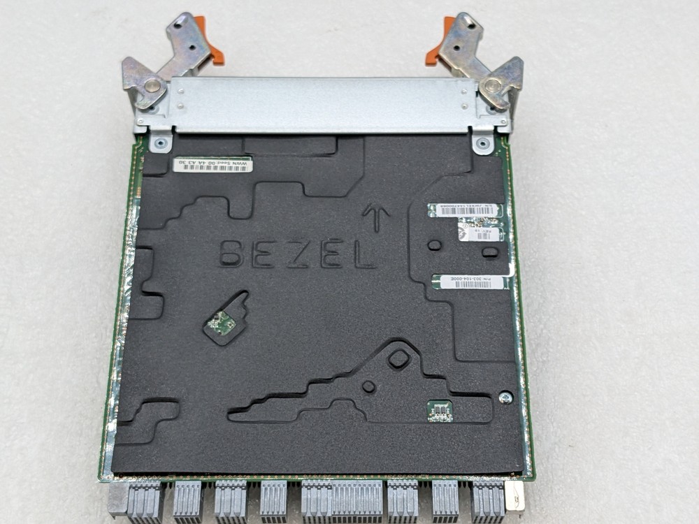EMC 303-104-000E Server 25 Drive 6GBPS SAS LCC Controller Card