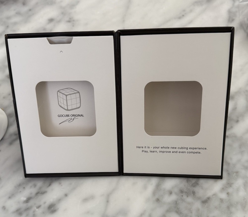 Particula Go Cube w/ Original Box Smart Rubik Electronic