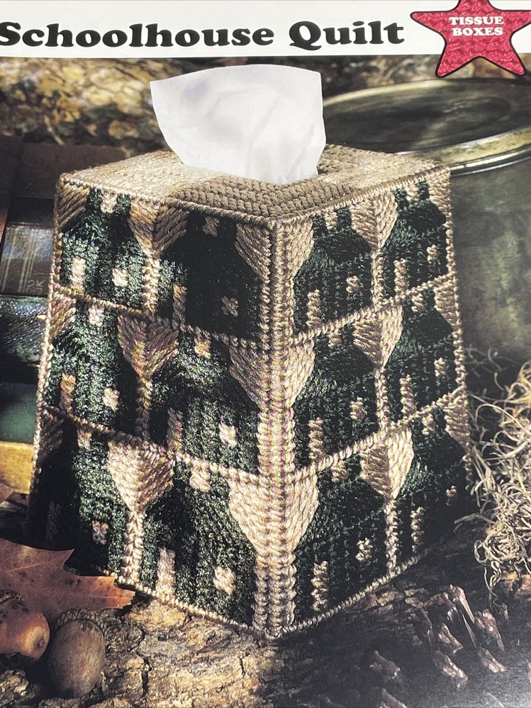 Schoolhouse Quilt Tissue Box Leisure Arts Plastic Canvas Pattern