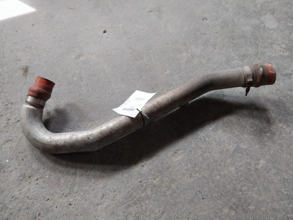 For 2001 ISUZU FTR CHARGE AIR COOLER PIPE Left ,  MN