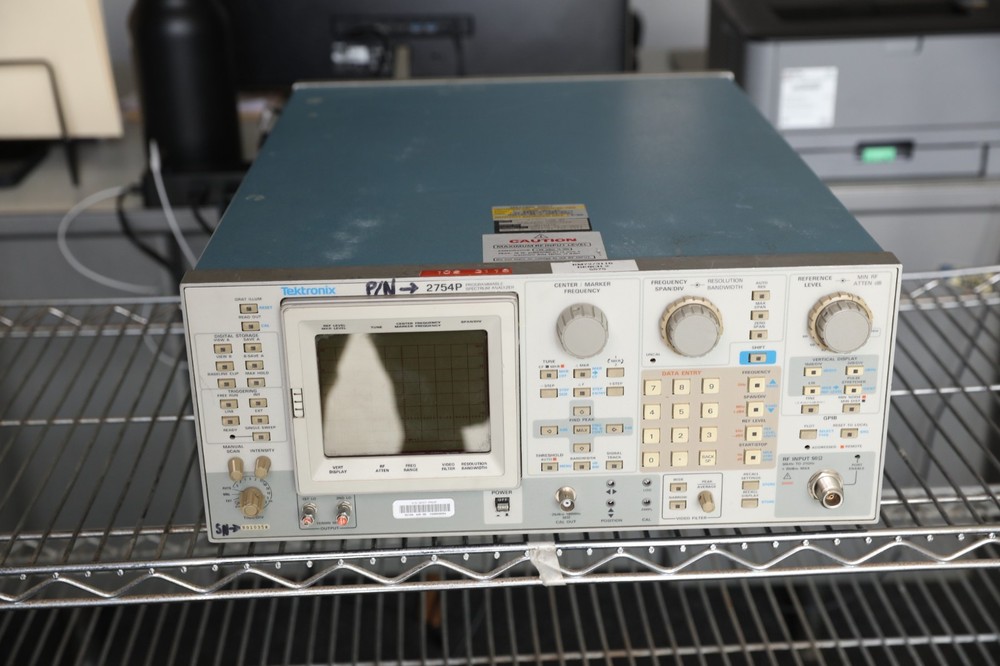 Tektronix 2754P Spectrum Analyzer As Is