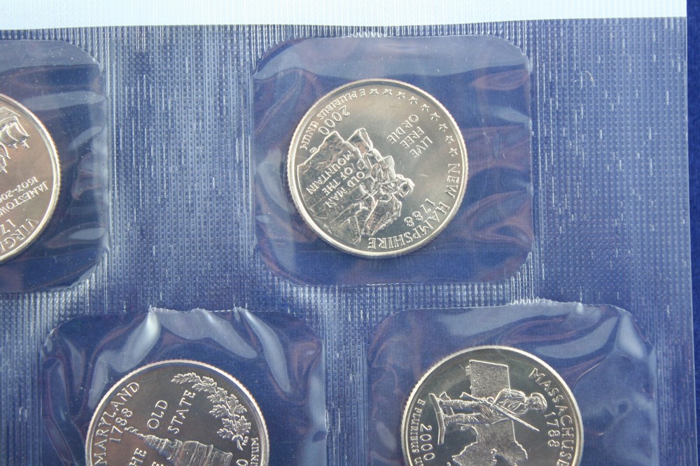 2000 P & D Uncirculated Mint Set 20 Coins