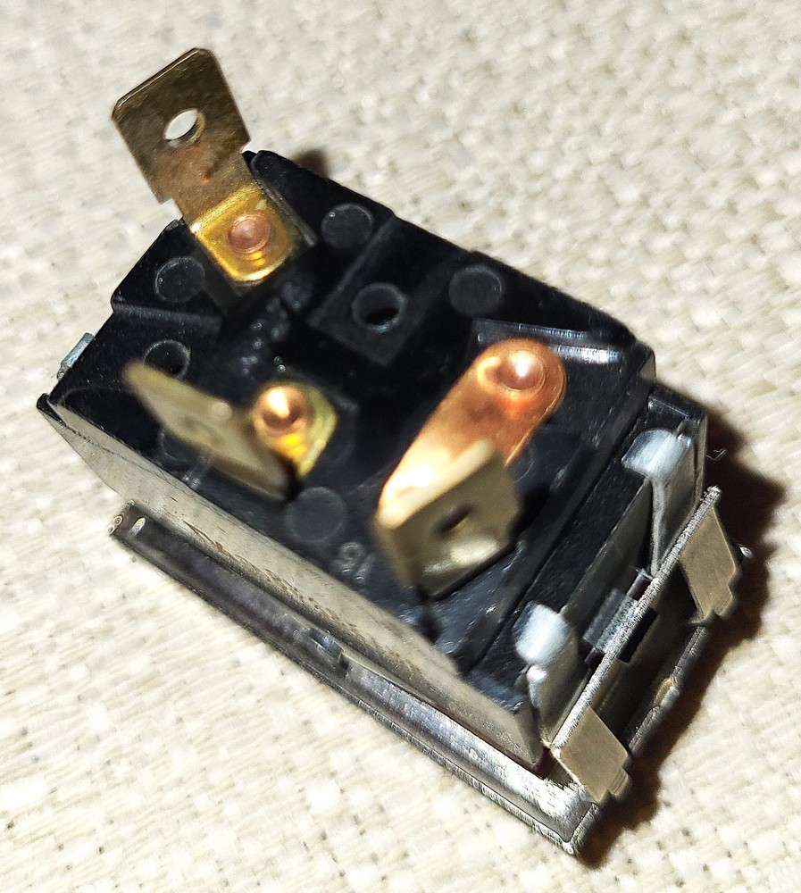 Frymaster 8070204 OEM Red Lighted Rocker Switch, Melt Cycle